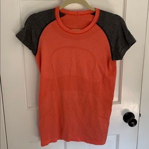PENDING - Lululemon top